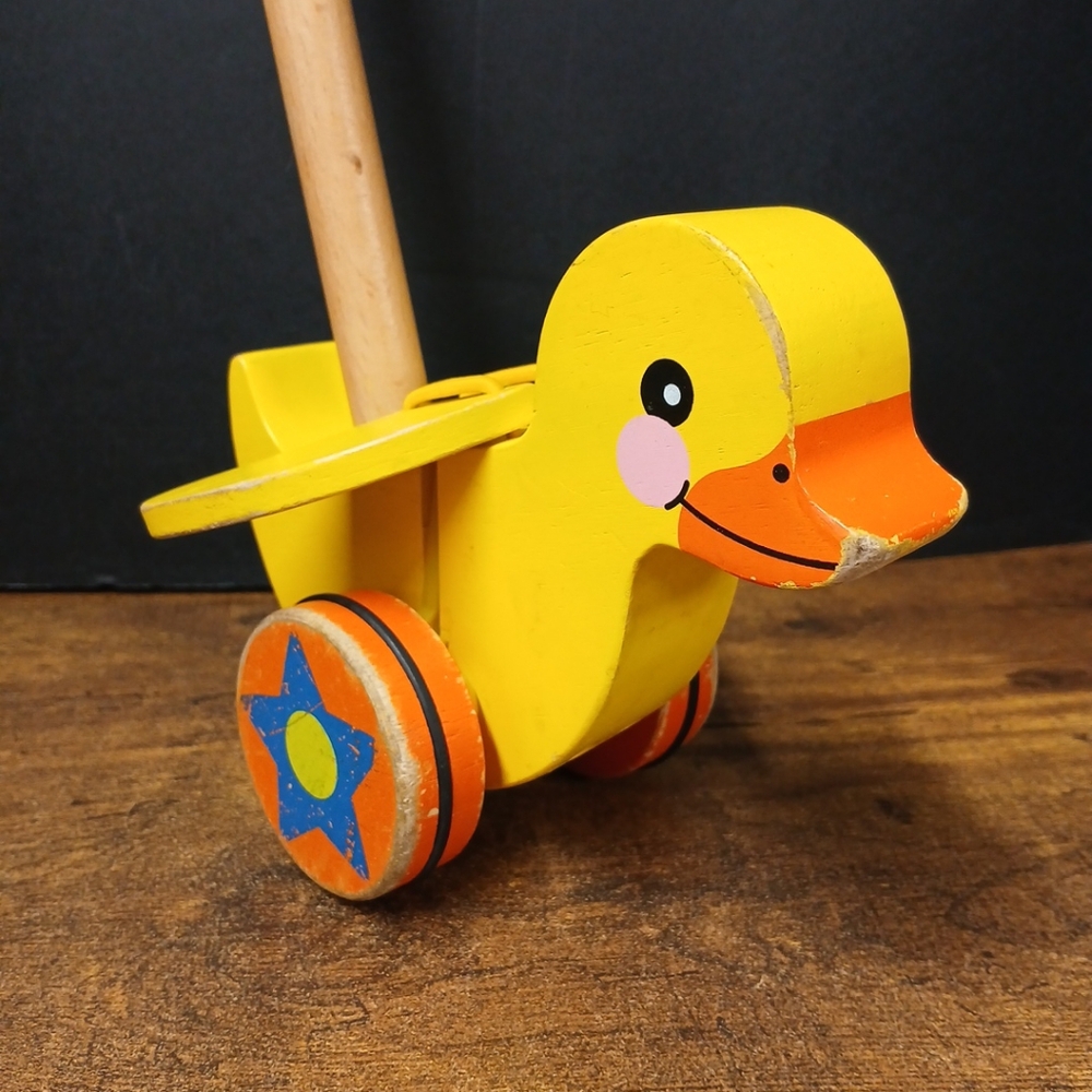 Melissa & Doug Flapping Duck 21" Wooden Walking Toddler Push Toy TG11119 - Picture 3 of 8
